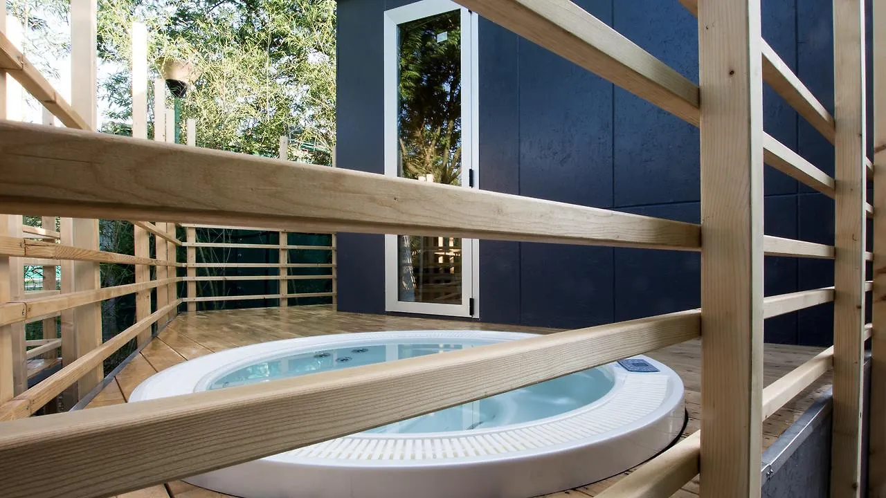 Ecosuite & Spa Milan 4*,